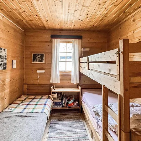2 Bedroom Amazing In Semesterbostad *
